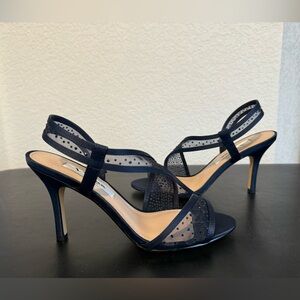 Nina Valeda Navy Heels